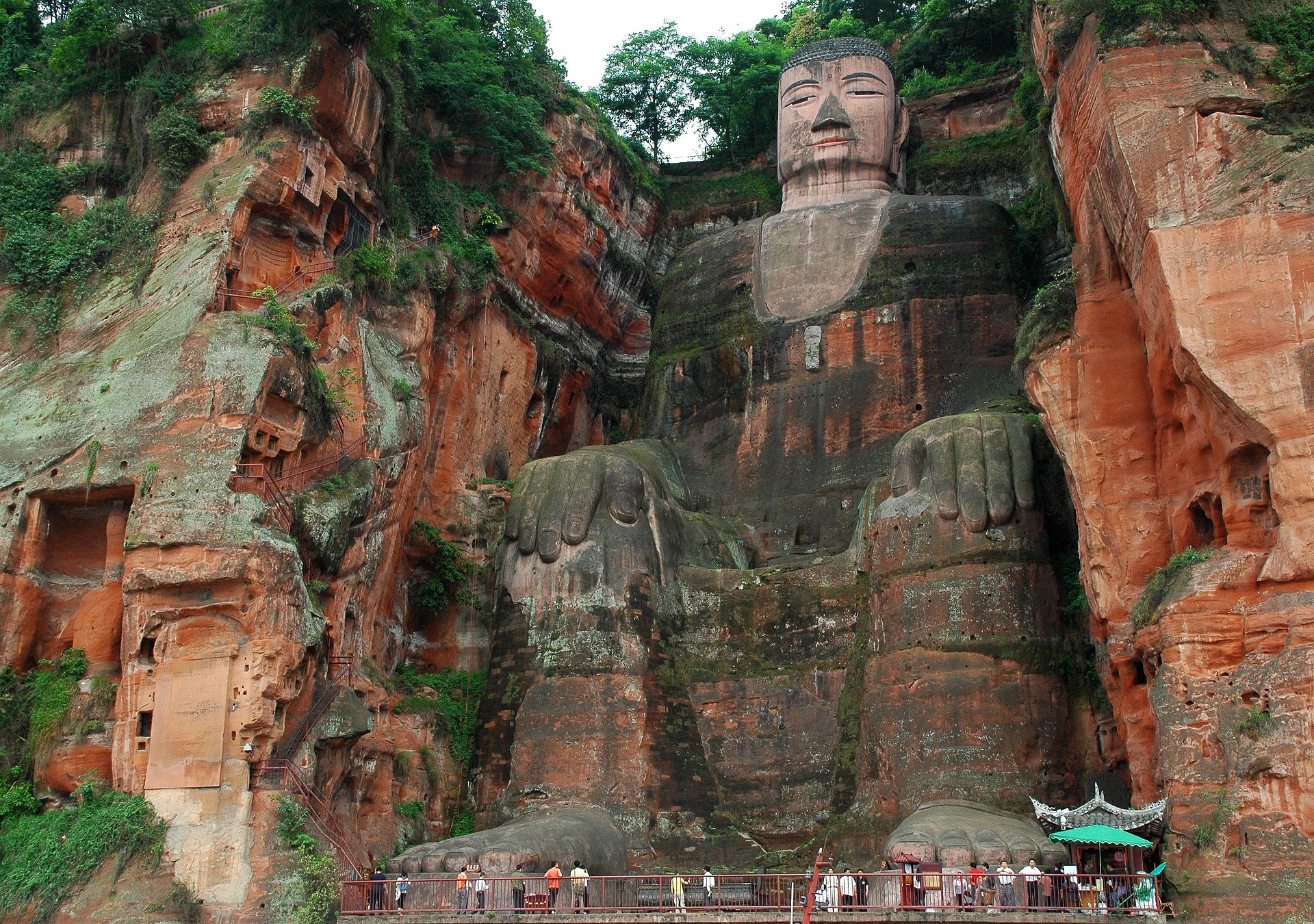 Leshan Buddha