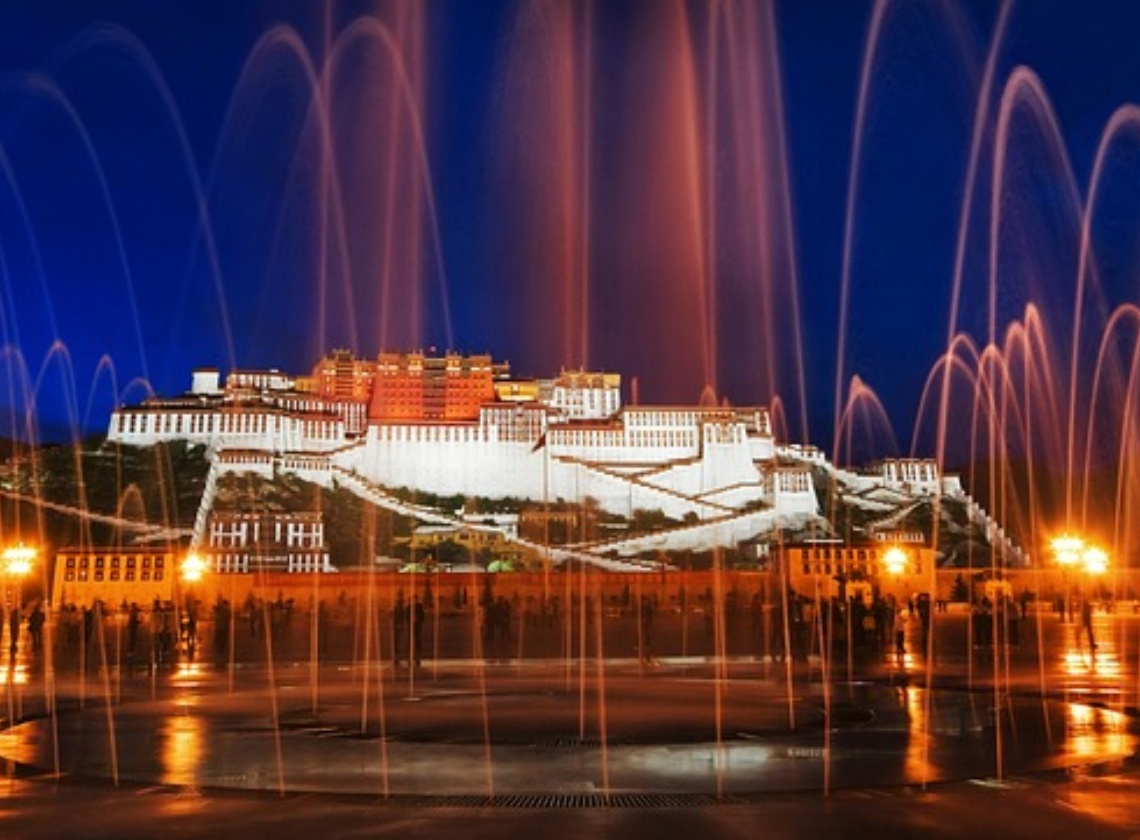  Potala Palace